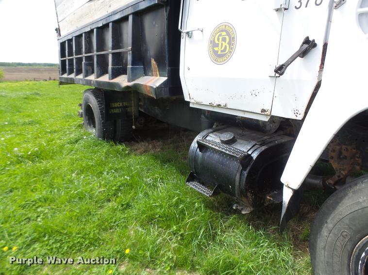 image for item DB1312 1980 Ford 8000 dump truck