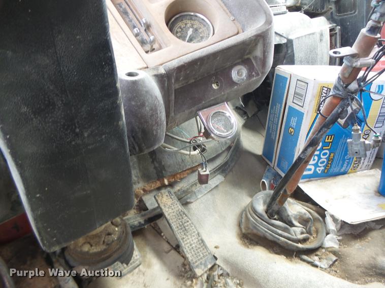 image for item DB1312 1980 Ford 8000 dump truck