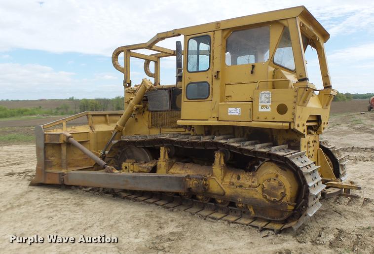 image for item DB1314 1981 Caterpillar D7G dozer