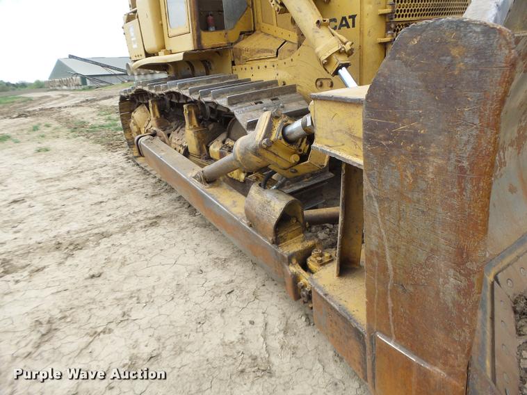 image for item DB1314 1981 Caterpillar D7G dozer