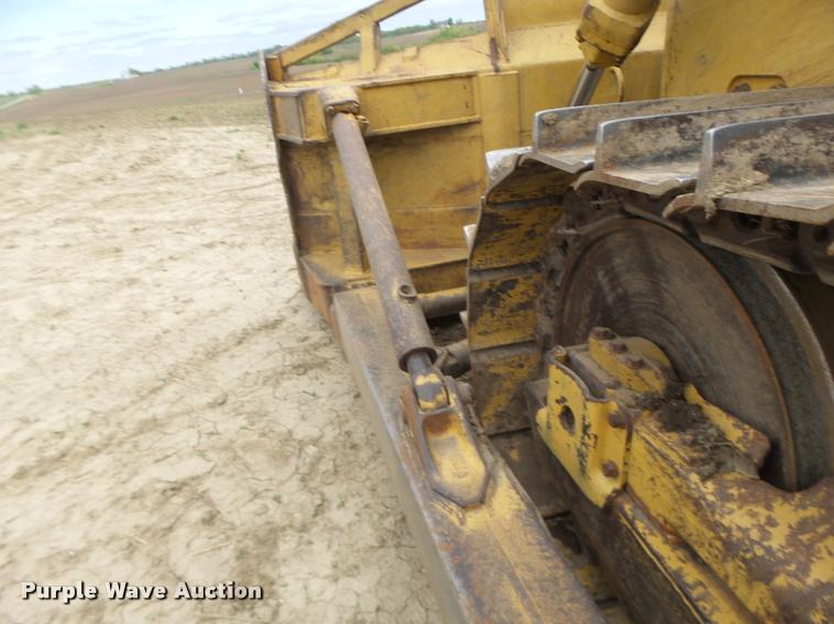 image for item DB1314 1981 Caterpillar D7G dozer