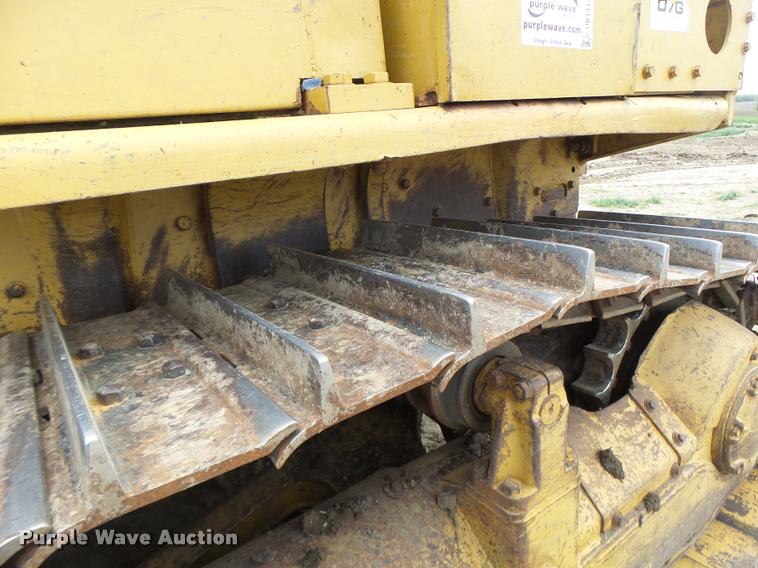 image for item DB1314 1981 Caterpillar D7G dozer