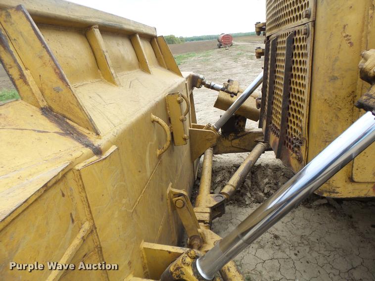 image for item DB1314 1981 Caterpillar D7G dozer