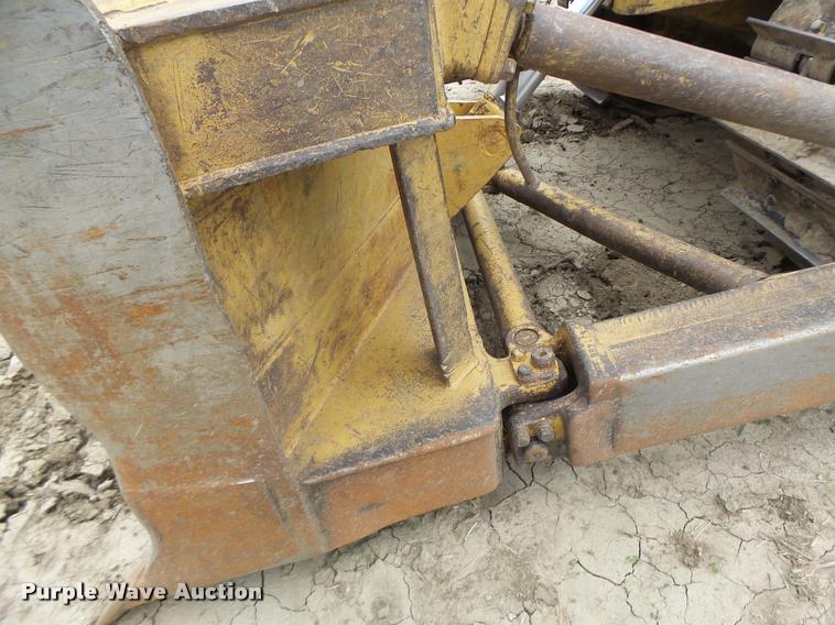 image for item DB1314 1981 Caterpillar D7G dozer