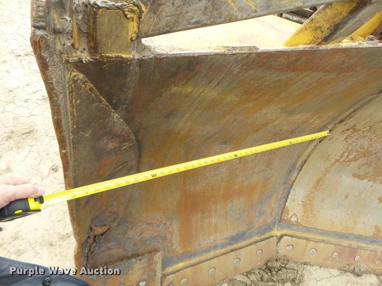image for item DB1314 1981 Caterpillar D7G dozer
