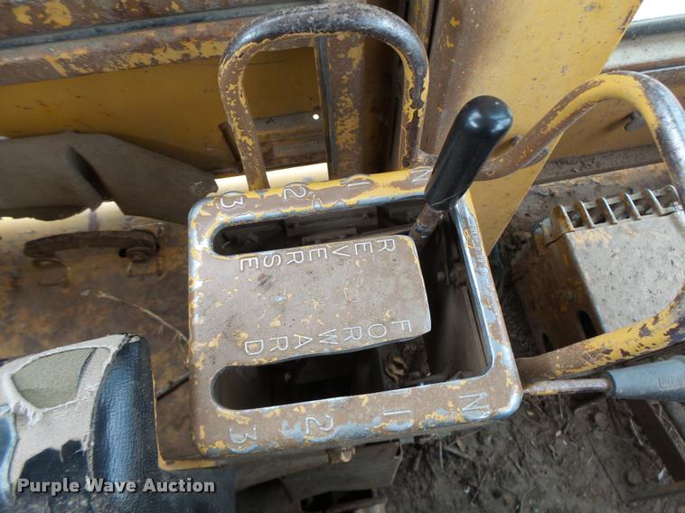 image for item DB1314 1981 Caterpillar D7G dozer