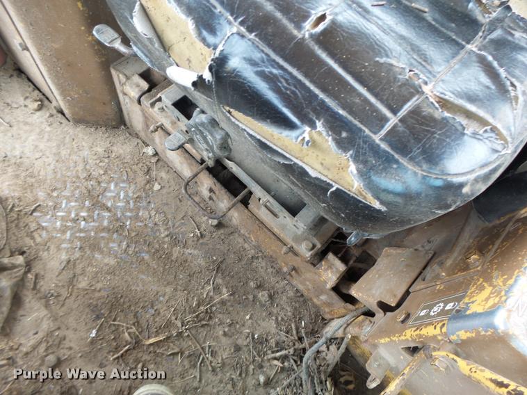 image for item DB1314 1981 Caterpillar D7G dozer