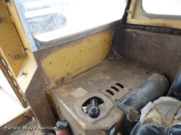 image for item DB1314 1981 Caterpillar D7G dozer