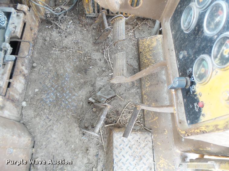 image for item DB1314 1981 Caterpillar D7G dozer