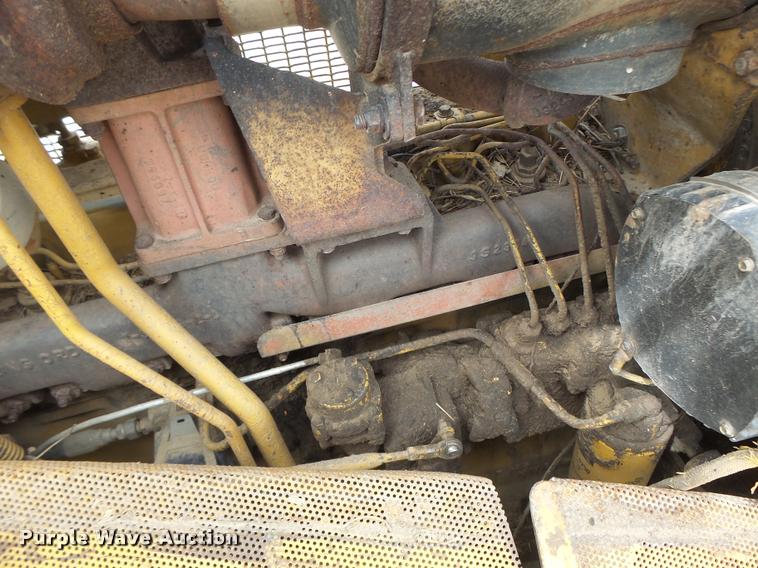 image for item DB1314 1981 Caterpillar D7G dozer