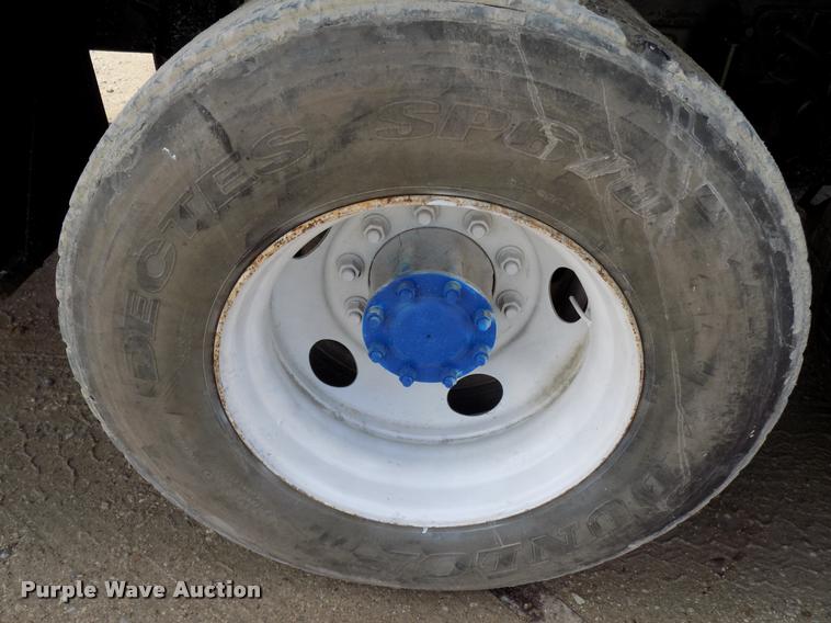 image for item DB2277 2002 Mack CH613 dump truck