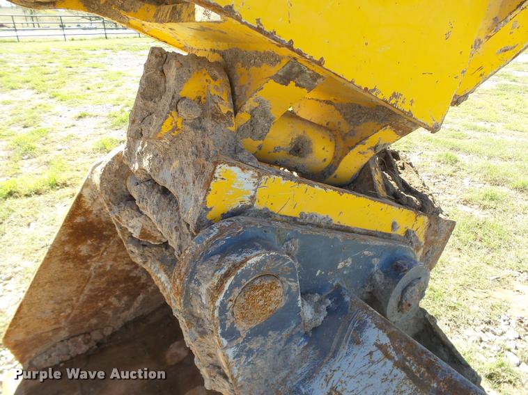 image for item DB4688 2002 Badger 1085D rubber tire excavator