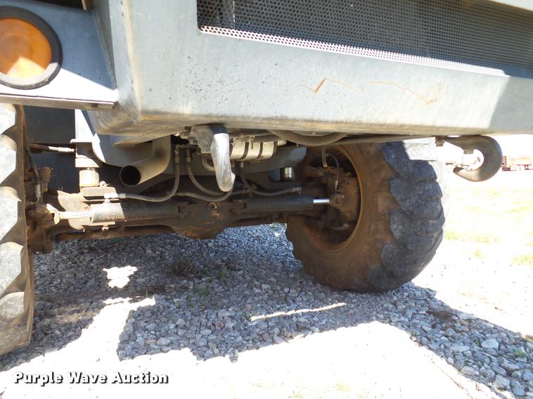 image for item DB4688 2002 Badger 1085D rubber tire excavator