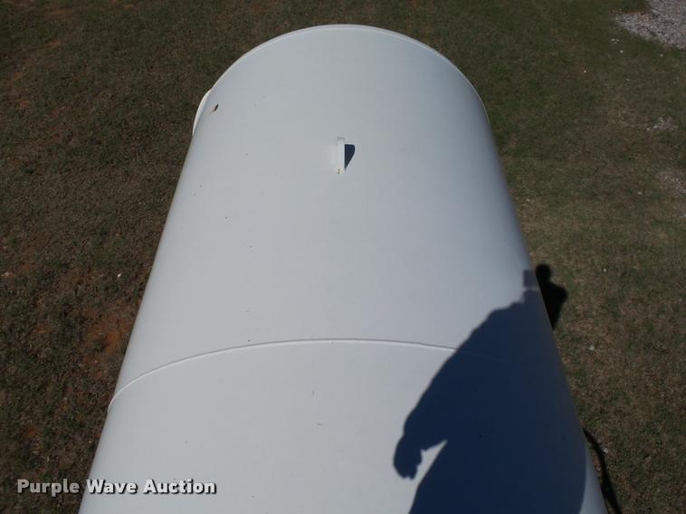 image for item DB4689 1993 International 9400 vacuum tank truck