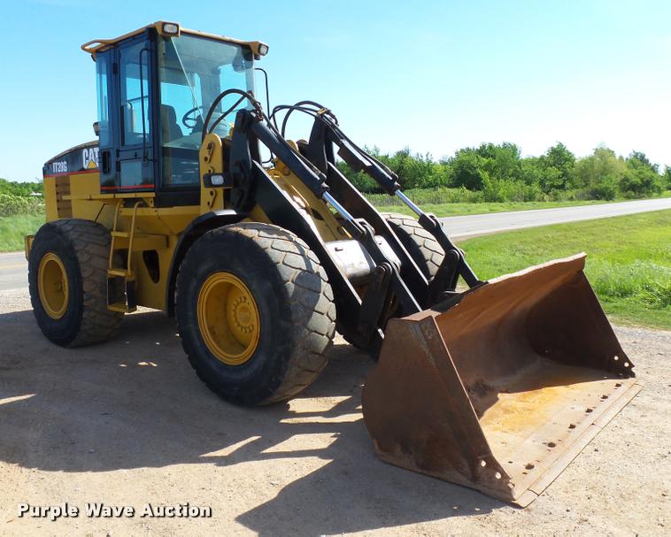 image for item DB4716 2001 Caterpillar IT28G wheel loader