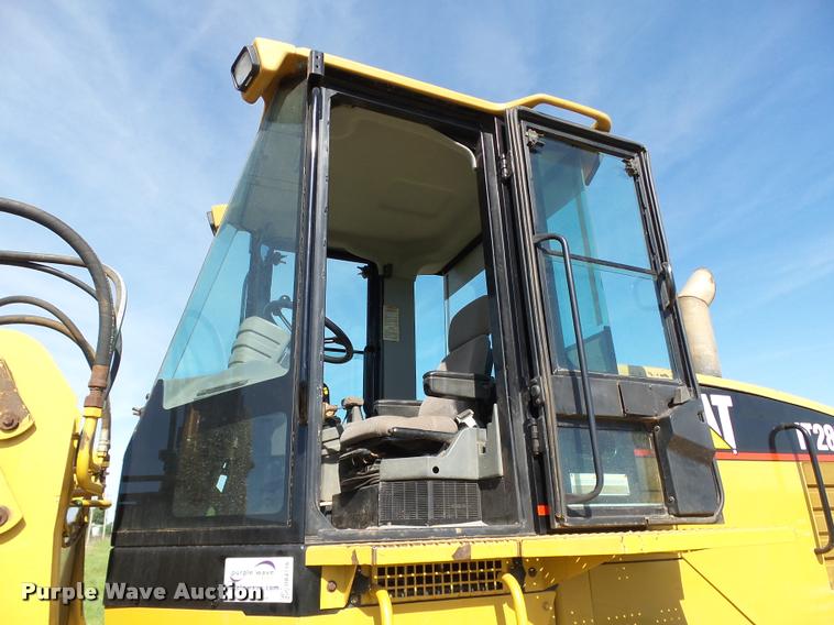 image for item DB4716 2001 Caterpillar IT28G wheel loader