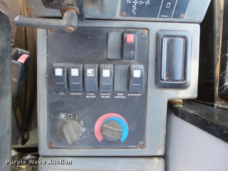 image for item DB4716 2001 Caterpillar IT28G wheel loader