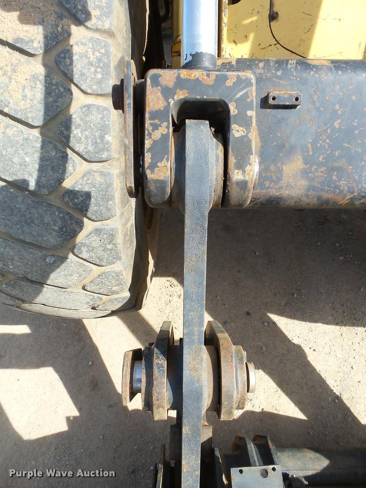 image for item DB4716 2001 Caterpillar IT28G wheel loader