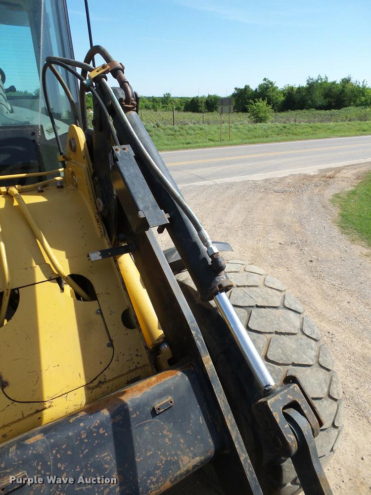 image for item DB4716 2001 Caterpillar IT28G wheel loader
