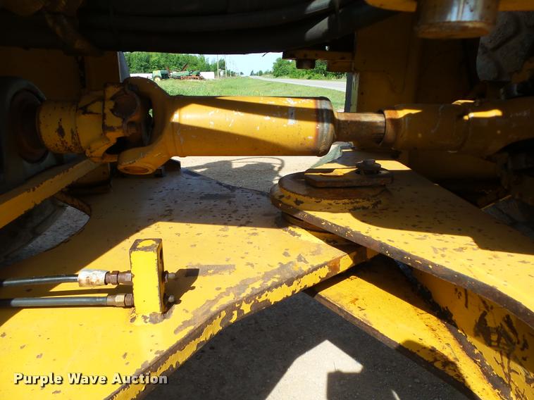 image for item DB4716 2001 Caterpillar IT28G wheel loader