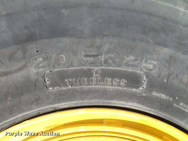 image for item DB4716 2001 Caterpillar IT28G wheel loader
