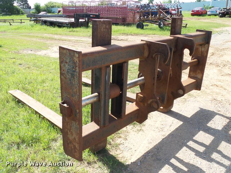 image for item DB4716 2001 Caterpillar IT28G wheel loader