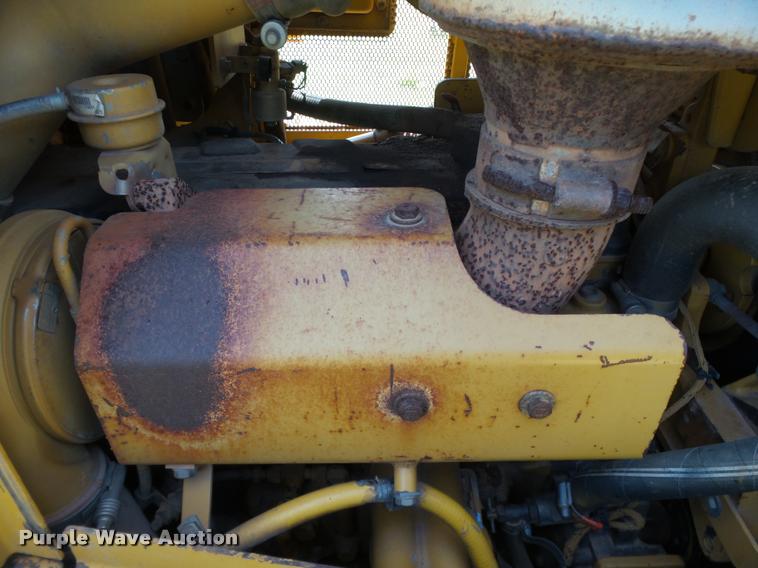 image for item DB4723 2006 Caterpillar D6R XL Series III dozer