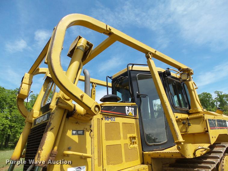 image for item DB4723 2006 Caterpillar D6R XL Series III dozer