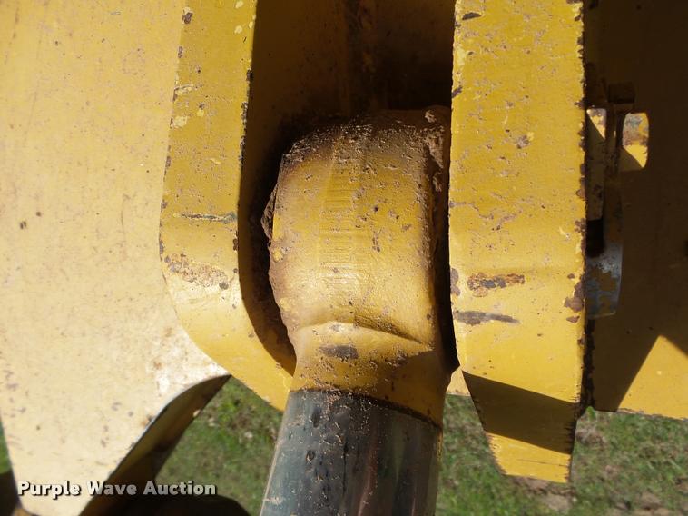 image for item DB4723 2006 Caterpillar D6R XL Series III dozer