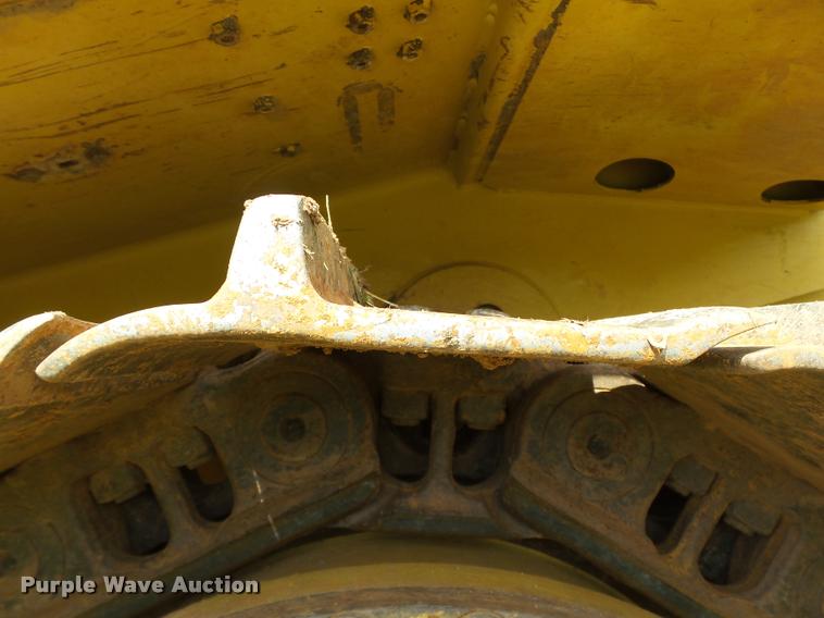 image for item DB4723 2006 Caterpillar D6R XL Series III dozer