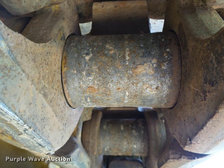 image for item DB4723 2006 Caterpillar D6R XL Series III dozer