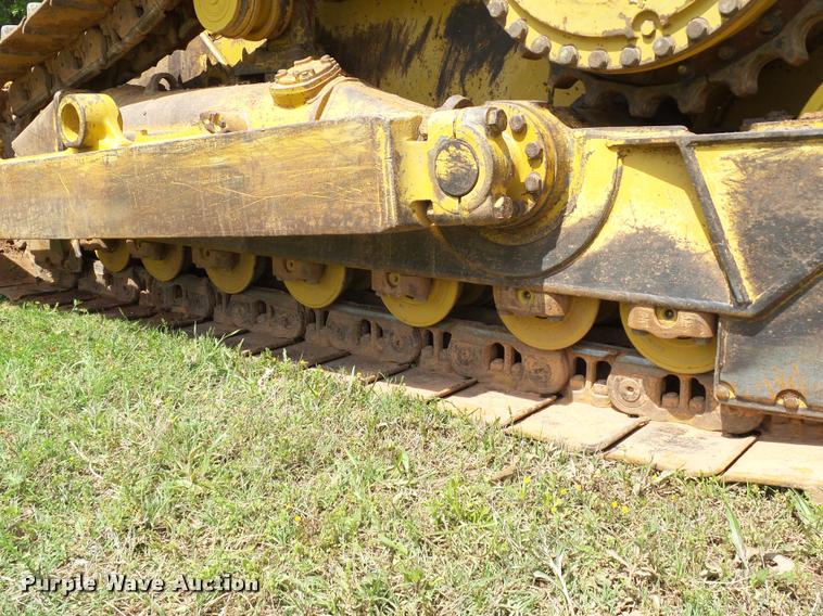 image for item DB4723 2006 Caterpillar D6R XL Series III dozer