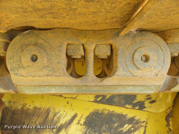 image for item DB4723 2006 Caterpillar D6R XL Series III dozer