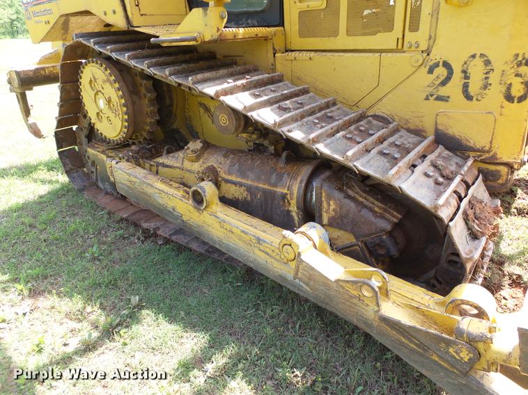 image for item DB4723 2006 Caterpillar D6R XL Series III dozer
