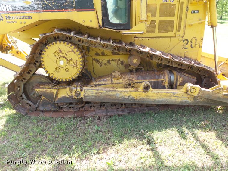 image for item DB4723 2006 Caterpillar D6R XL Series III dozer