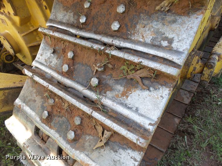 image for item DB4723 2006 Caterpillar D6R XL Series III dozer