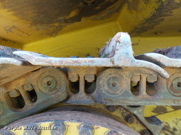 image for item DB4723 2006 Caterpillar D6R XL Series III dozer