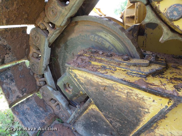 image for item DB4723 2006 Caterpillar D6R XL Series III dozer