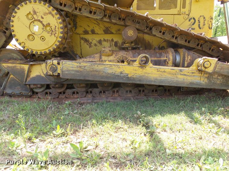 image for item DB4723 2006 Caterpillar D6R XL Series III dozer