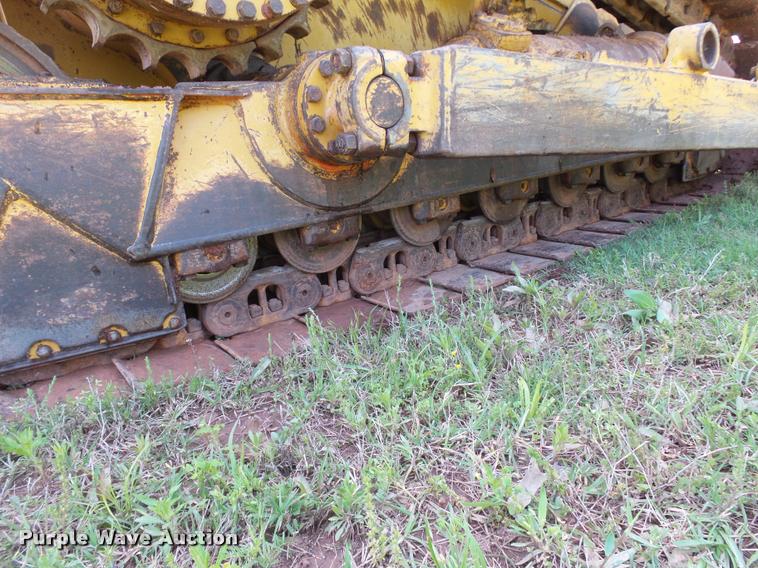 image for item DB4723 2006 Caterpillar D6R XL Series III dozer