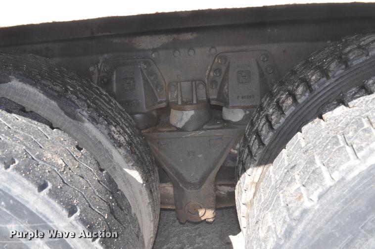 image for item DC6499 1990 Ford LTS8000 vacuum truck