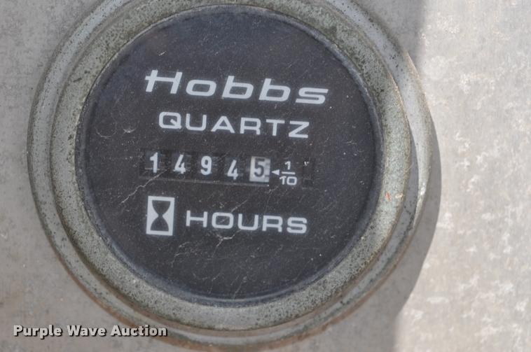 image for item DC6499 1990 Ford LTS8000 vacuum truck