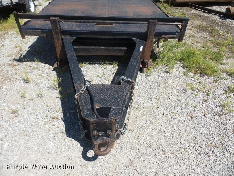 image for item DD9355 2005 Starlite equipment trailer