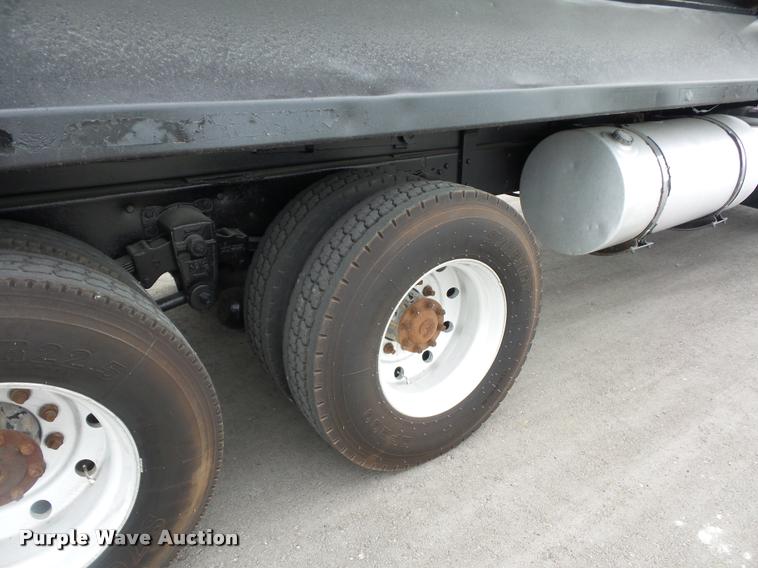 image for item DD9361 1984 Kenworth W900 dump truck