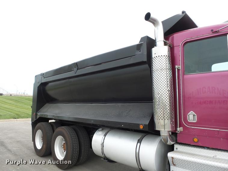 image for item DD9361 1984 Kenworth W900 dump truck