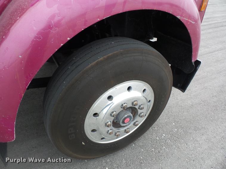 image for item DD9361 1984 Kenworth W900 dump truck