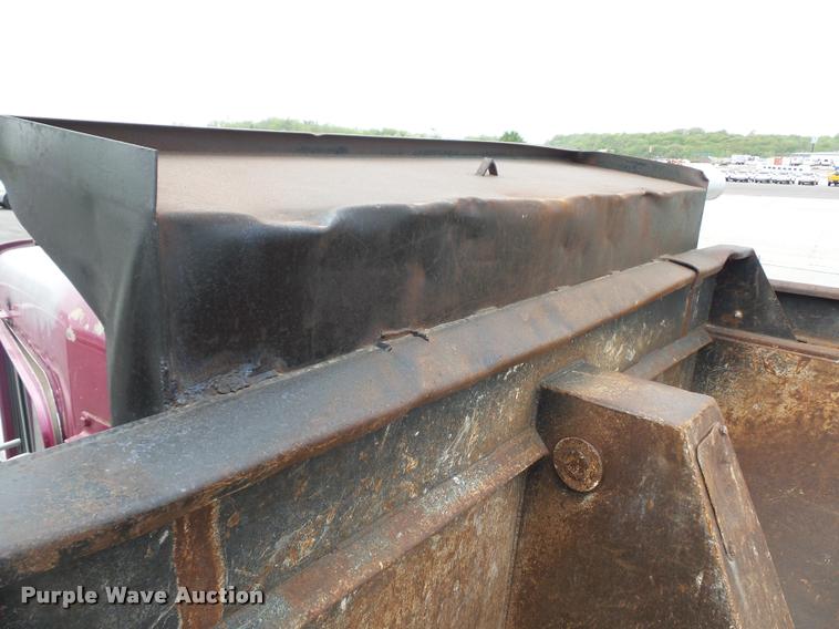 image for item DD9361 1984 Kenworth W900 dump truck