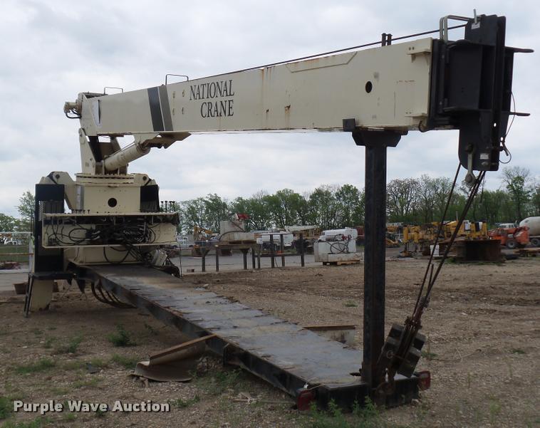 image for item DD9376 National Crane 900A truck mounted crane
