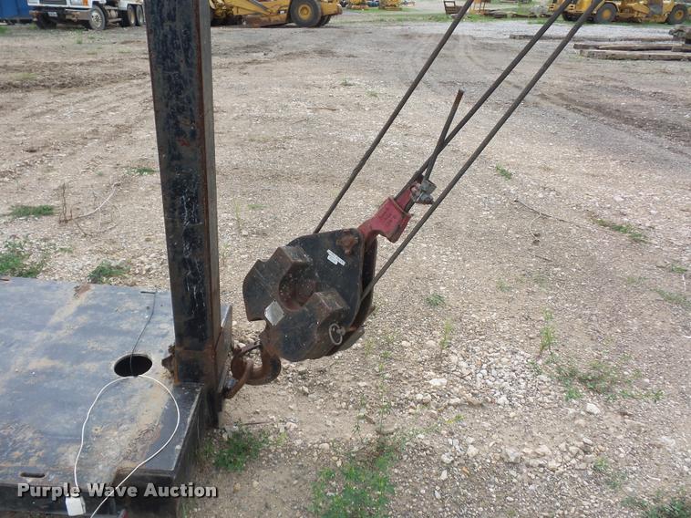 image for item DD9376 National Crane 900A truck mounted crane