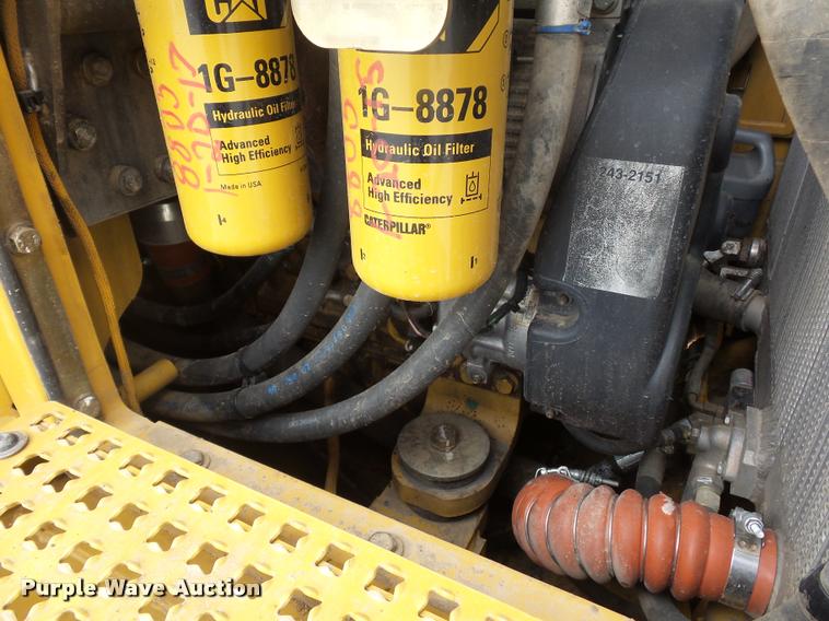 image for item DD9377 2008 Caterpillar 953D track loader